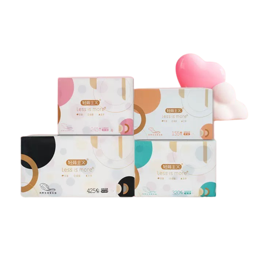Packaging of Minimalist Sanitary Pad, 4 different sizes. For heavy flow, up to 425 mm long pads. 